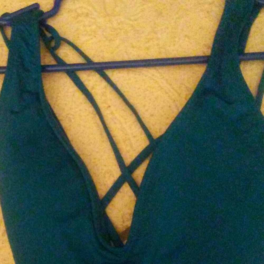 SwimSuit - Picture 4 of 4